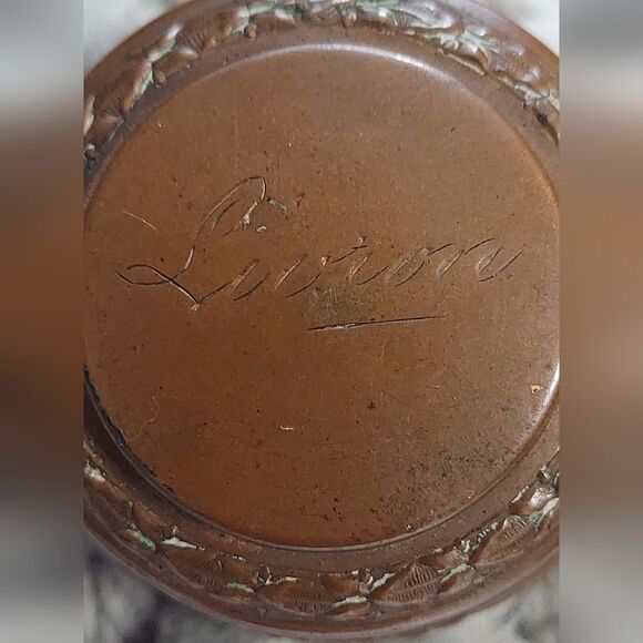 Vintage Victorian Snuff Box Engraved Laurel Leaf - Picture 5 of 10